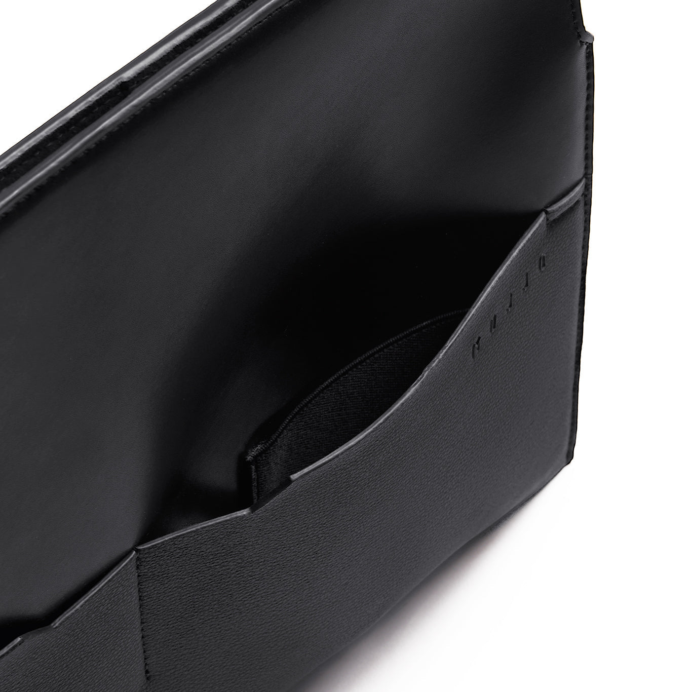 14__Laptop_Sleeve_Black_10