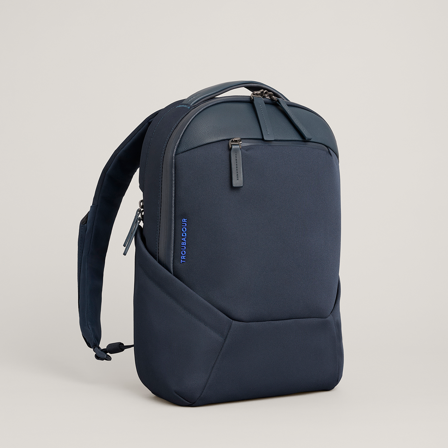 Apex Compact Backpack 4.0