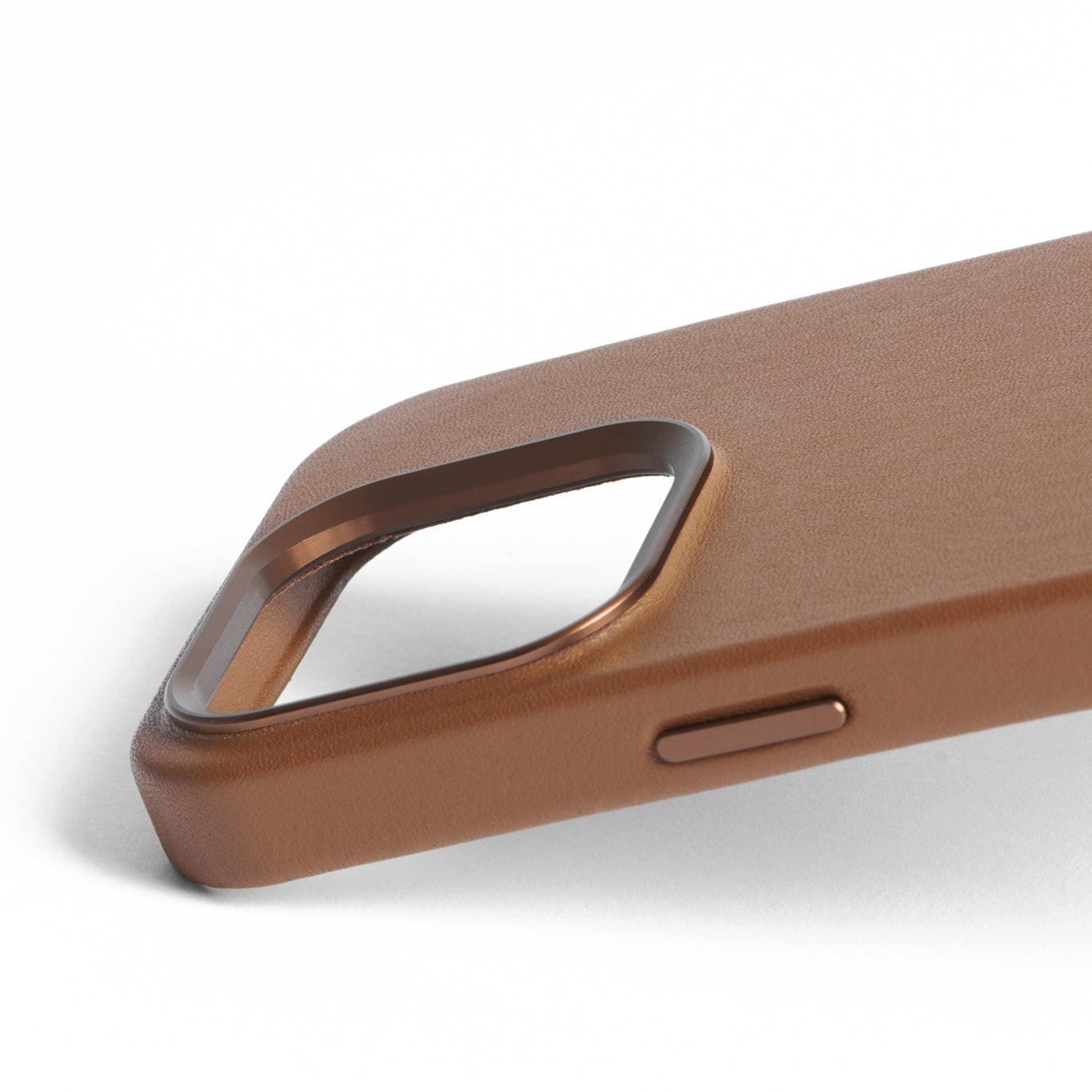 Mujjo Full Leather Case for iPhone 15 Pro, Tan