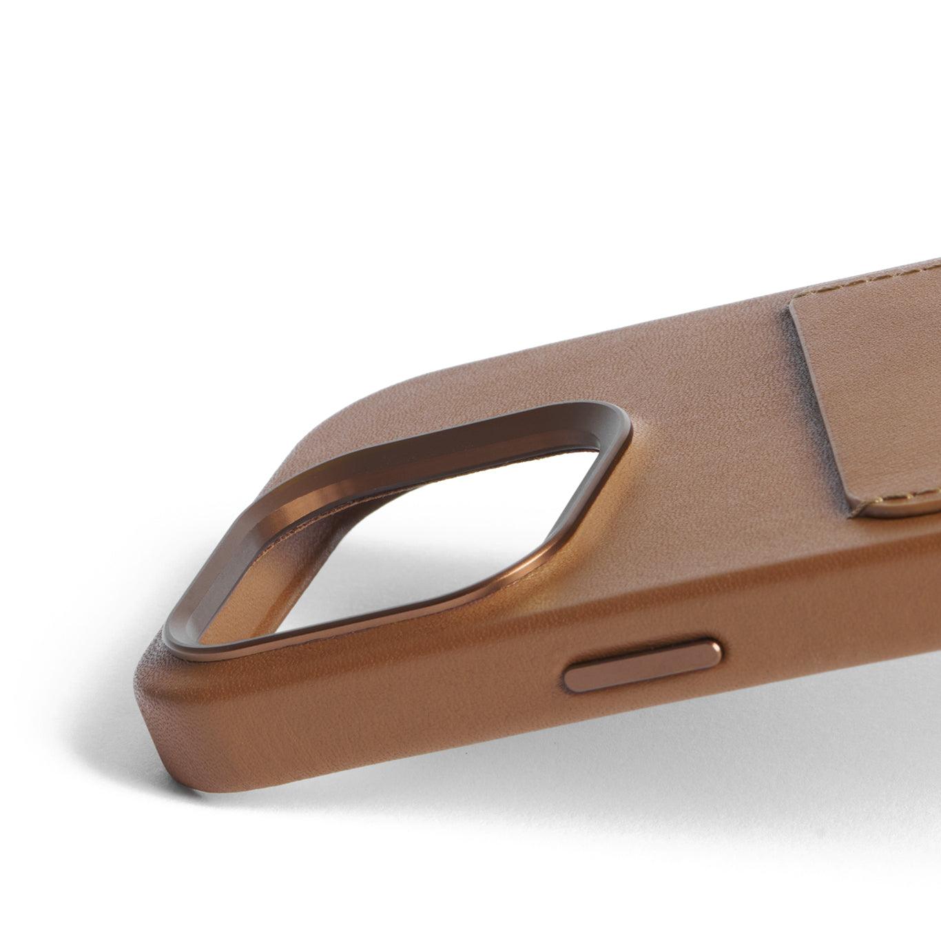 Mujjo Full Leather Wallet Case for iPhone 15 Pro, Tan