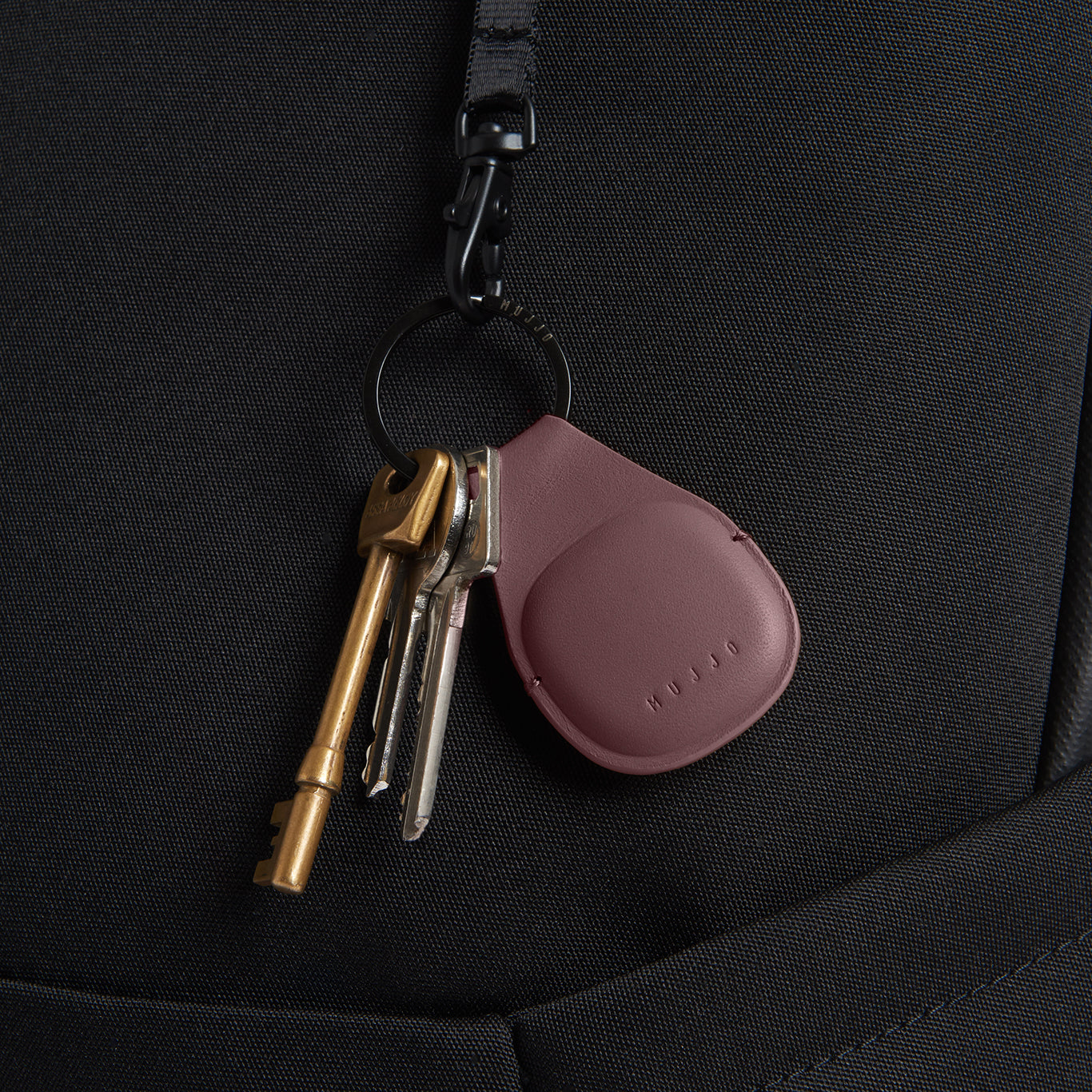 Canopy AirTag Keychain