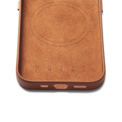 Mujjo Full Leather Wallet Case for iPhone 14, Tan