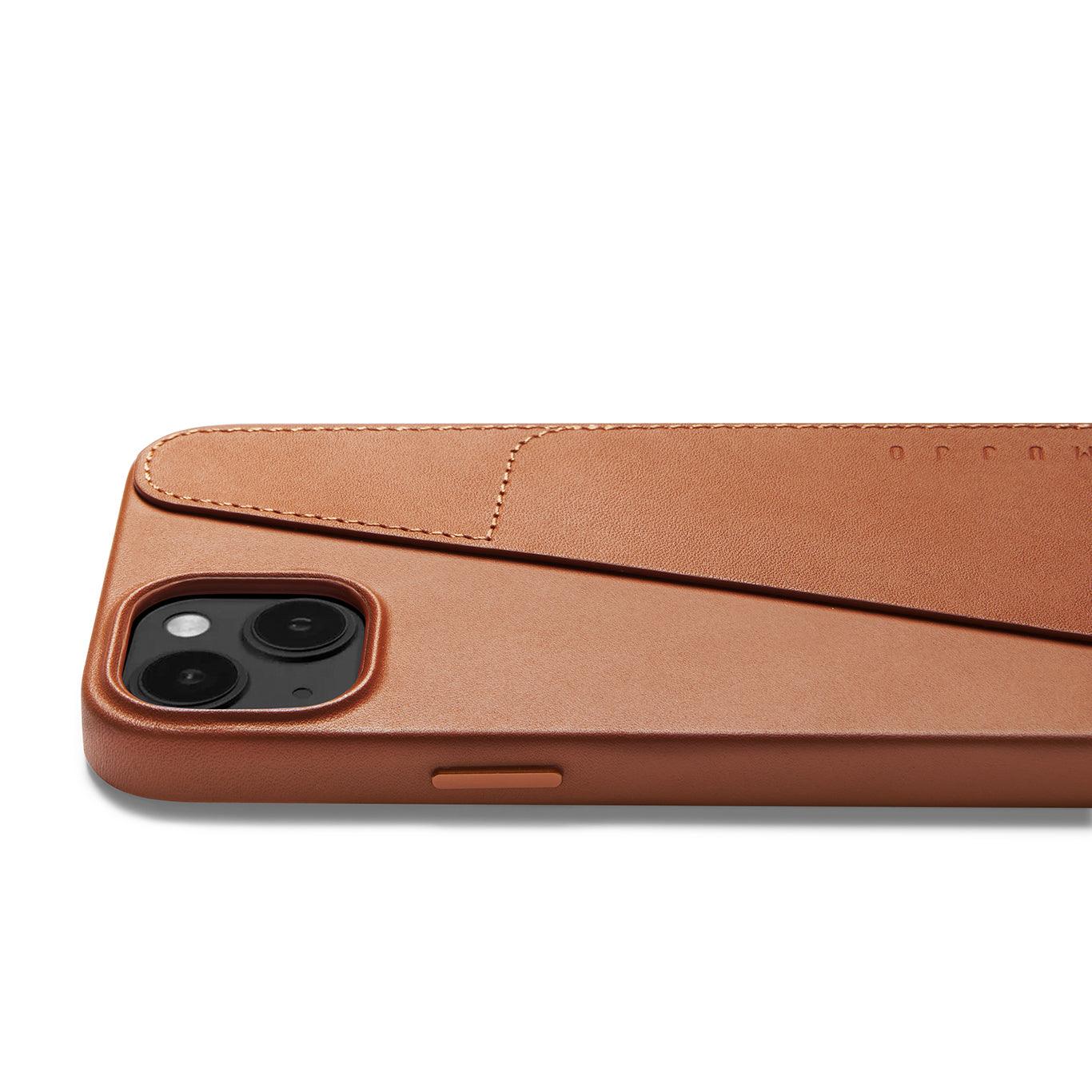 Mujjo Full Leather Wallet Case for iPhone 14 Plus, Tan, side button