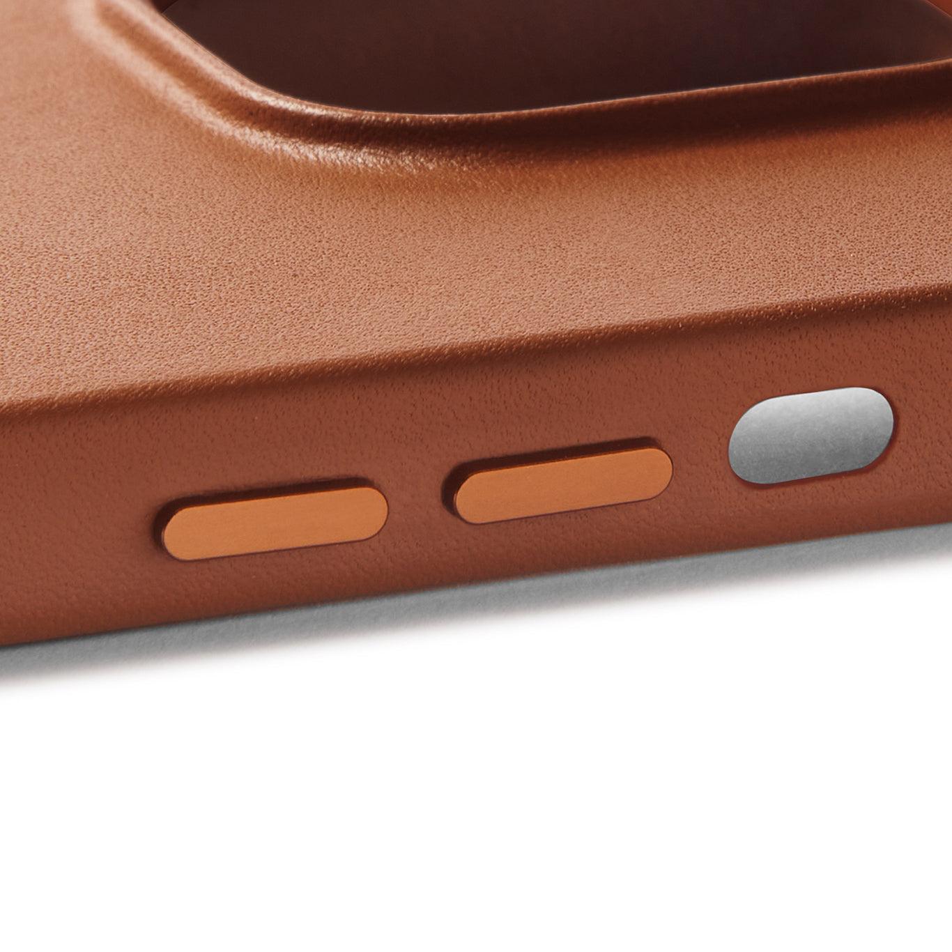 Mujjo Full Leather Case for iPhone 14 Pro, Tan, side buttons