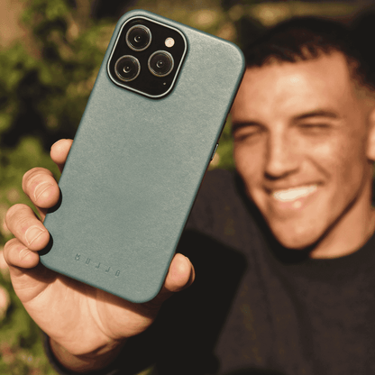 16 pro leather case